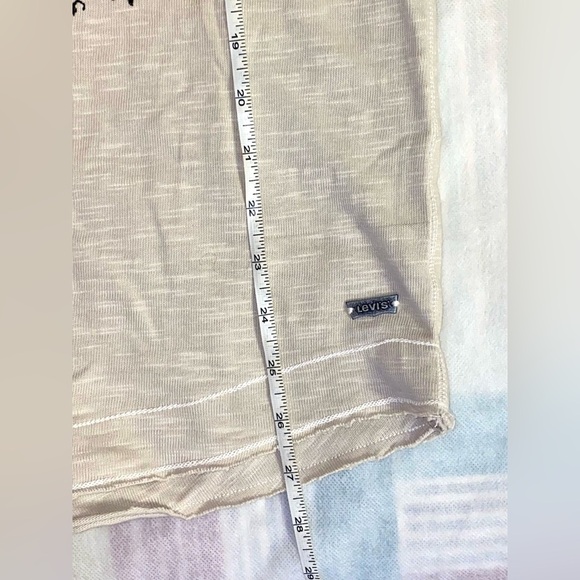 Original Riveted Graphic Long Sleeve Shirt. Levi’s - Picture 7 of 8